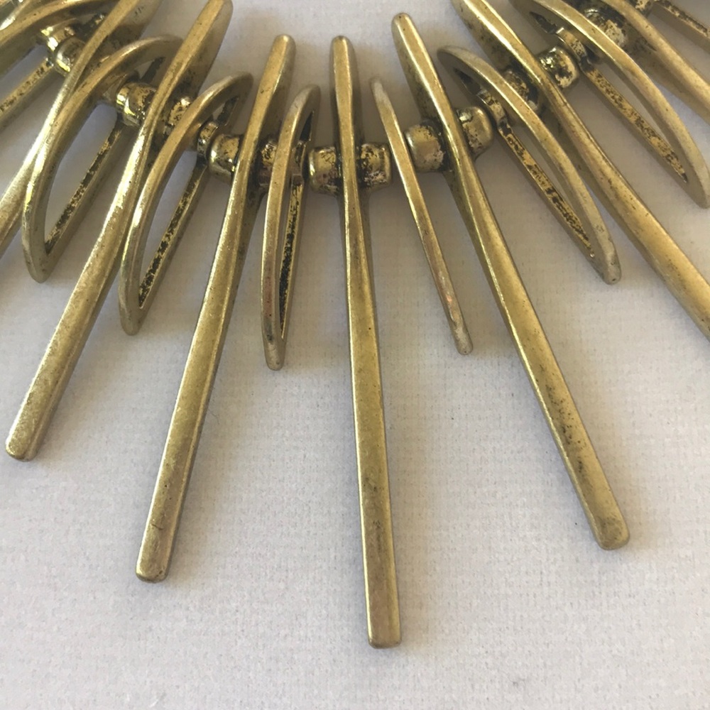 Gold Dimensional Necklace - Picture 3 of 7